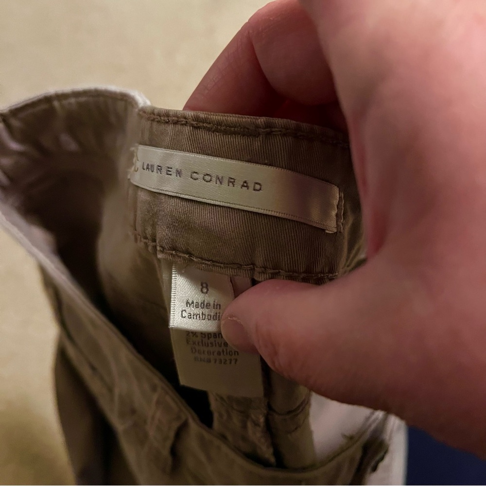 Lauren Conrad pants size 8 with zipper at heels - Picture 5 of 5